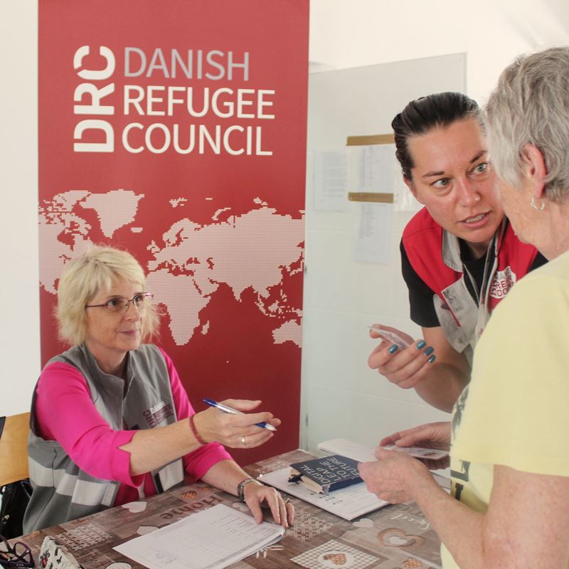Distribution of cash assistance at the Refugee Centre in Vranje, Serbia.Stefan Simonovic