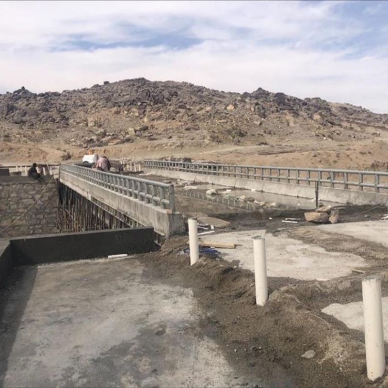 The bridge constructed by DRC with income-generation schemes for local workers in Kandahar province. Photo // DRC